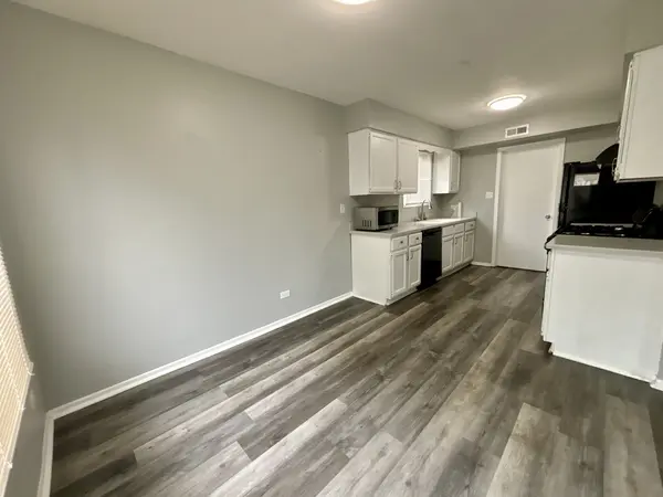 48 Churn RD, Matteson, IL 60443