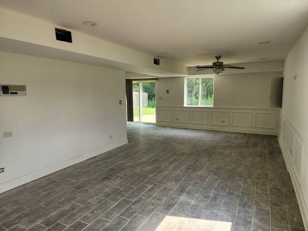 3709 W 139th PL, Robbins, IL 60472