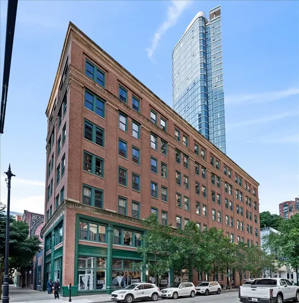 900 S Wabash AVE #303, Chicago, IL 60605