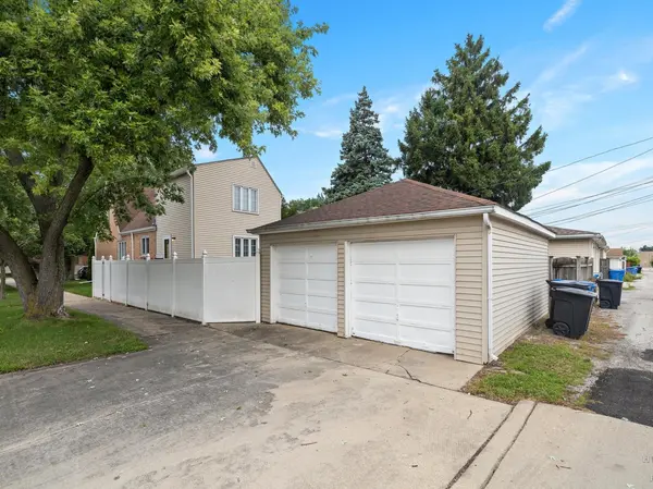 5601 N Ozark AVE, Chicago, IL 60631