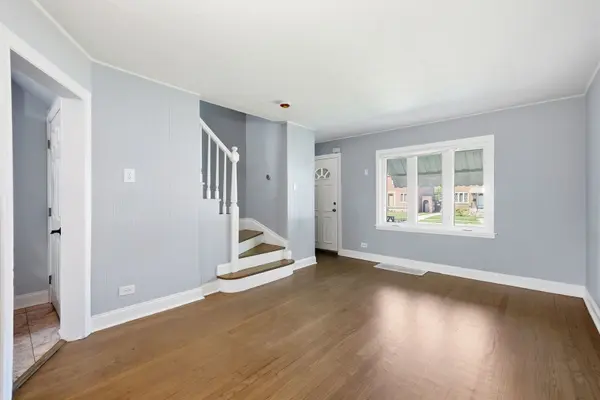 6337 S Lorel AVE #1, Chicago, IL 60638