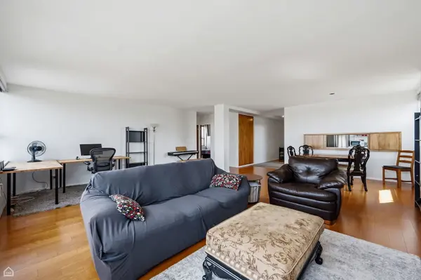 5532 S South Shore DR #19F, Chicago, IL 60637