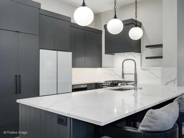 333 W HUBBARD ST #904, Chicago, IL 60654