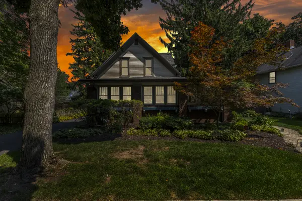 511 N Evergreen AVE, Arlington Heights, IL 60004