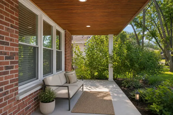 1249 STONEGATE RD, Naperville, IL 60540