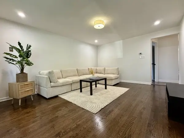 4508 S Keating AVE, Chicago, IL 60632