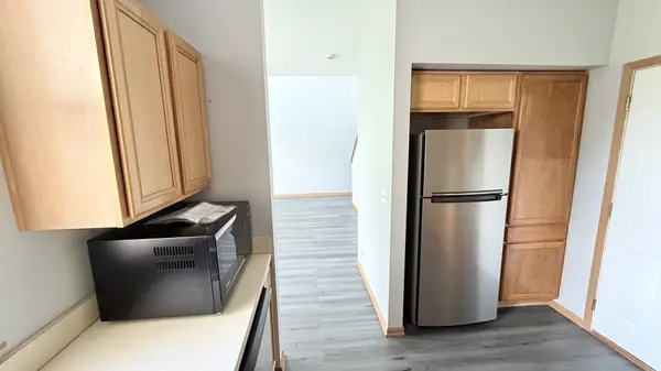 2209 SUNRISE CIR, Aurora, IL 60503