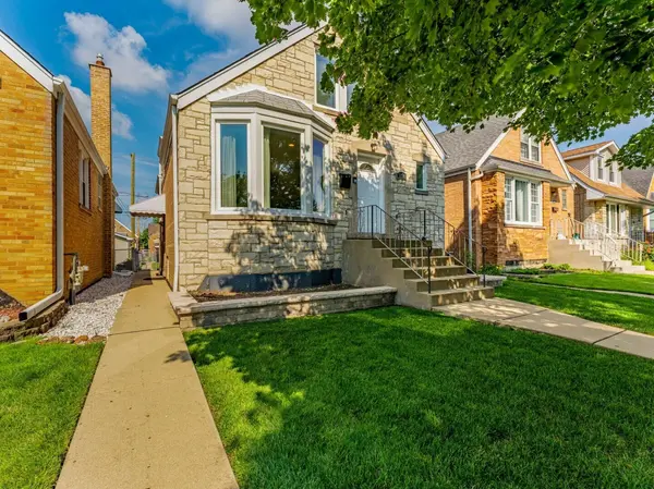 3238 N Nottingham AVE, Chicago, IL 60634