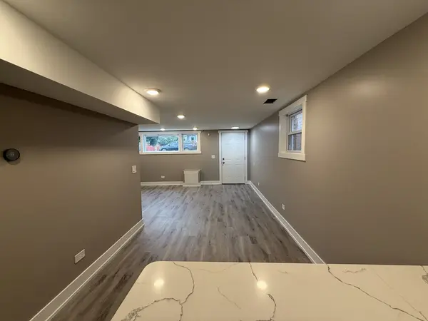 7627 W 64 ST #Basement, Summit, IL 60501