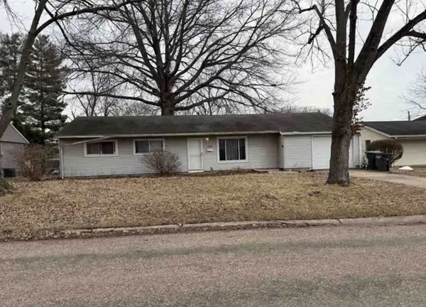 1419 Sherman ST, Danville, IL 61832