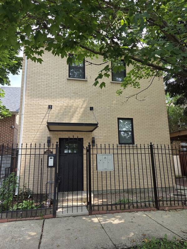 1427 N Lawndale AVE #G, Chicago, IL 60651