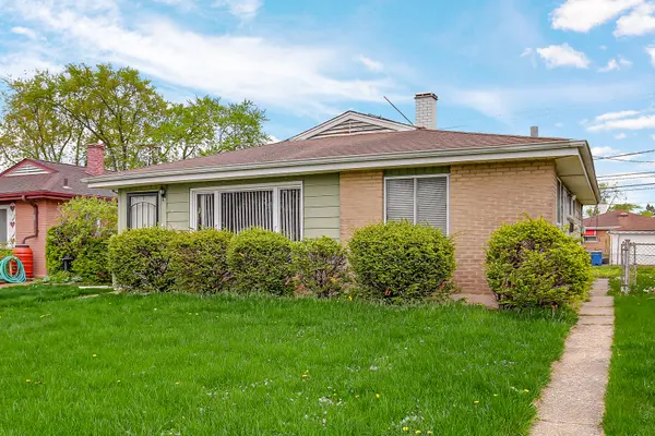 1383 Greenbay AVE, Calumet City, IL 60409