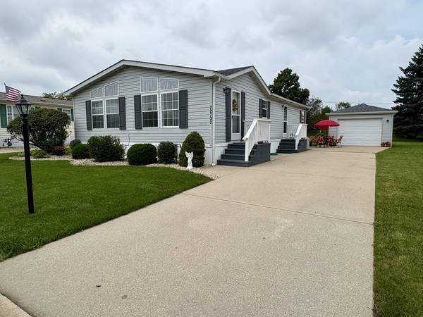 22732 Olympia DR, Frankfort, IL 60423