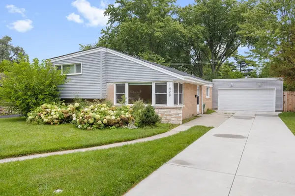 Highland Park, IL 60035