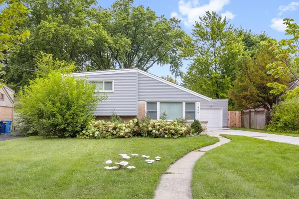 Address not disclosed, Highland Park, IL 60035