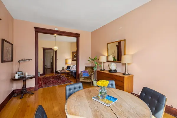 3226 W Thomas ST, Chicago, IL 60651