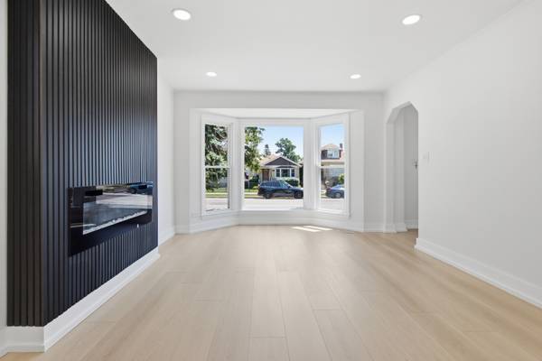 3250 N Olcott AVE, Chicago, IL 60634