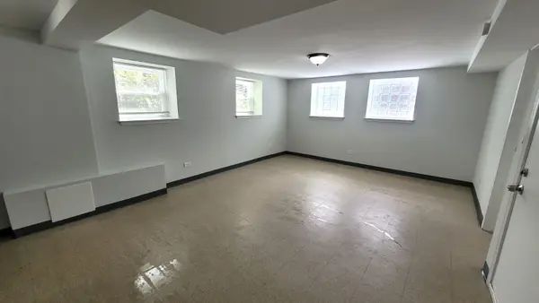 4038 W Dickens AVE #G, Chicago, IL 60639