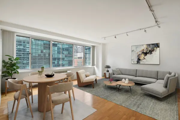 211 E Ohio ST #2118, Chicago, IL 60611