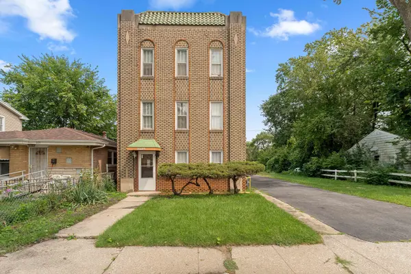 16609 Emerald AVE, Harvey, IL 60426