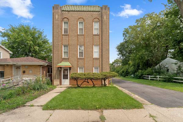 16609 Emerald AVE, Harvey, IL 60426