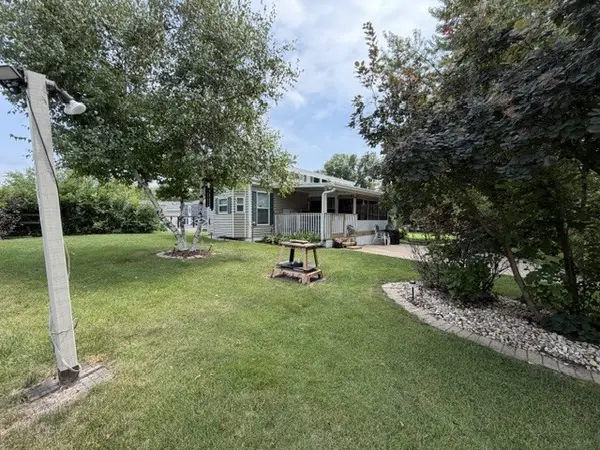 2795 E 28th Lot 1087 RD, Seneca, IL 61360