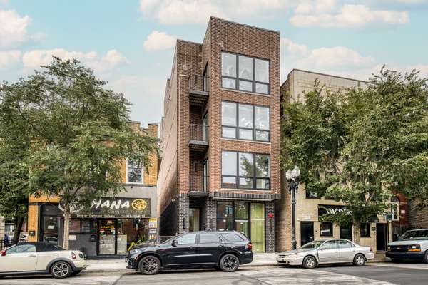 1313 W Taylor ST #2, Chicago, IL 60607