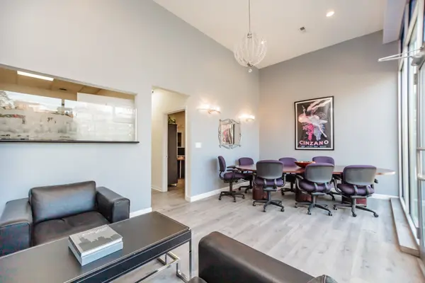 1103 N Western AVE, Chicago, IL 60622