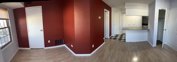 1426 E Wyndham CIR #202, Palatine, IL 60074