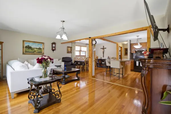 2503 N Menard AVE, Chicago, IL 60639