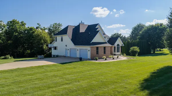 1224 Elliott LN, Princeton, IL 61356