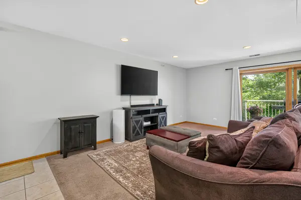 1011 Ashley CT S #2D, Lockport, IL 60441