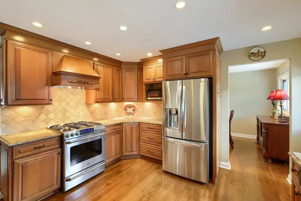 434 Timothy CT, Schaumburg, IL 60193