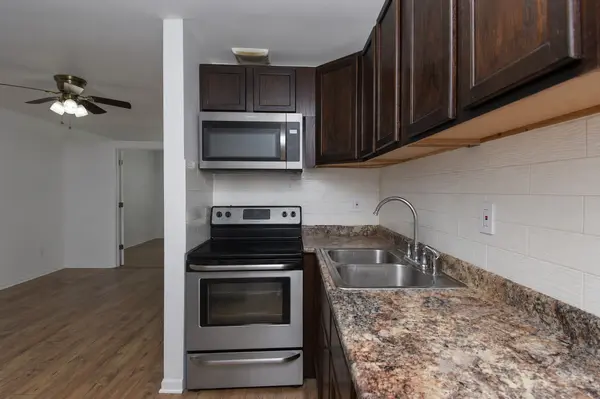 3170 W Monroe ST #112, Waukegan, IL 60085