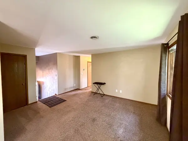 8504 Ridgewood RD #602, Rock Island, IL 61201