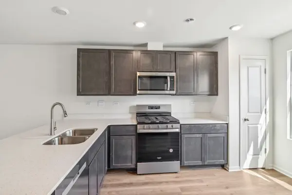 17400 Ulster DR, Tinley Park, IL 60477