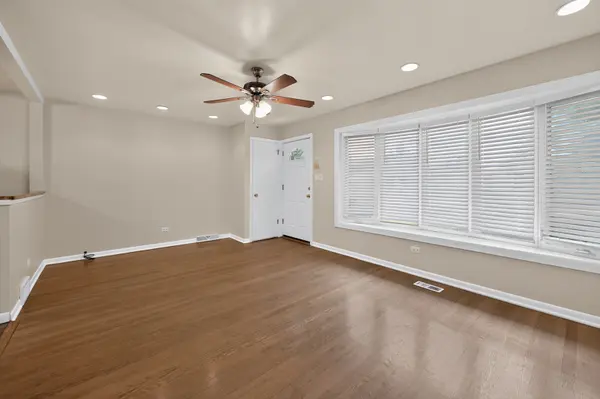 1807 N KEELER AVE, Chicago, IL 60639