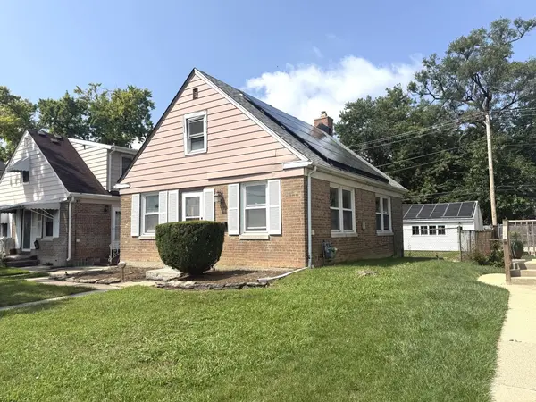 744 Gardner RD, Westchester, IL 60154