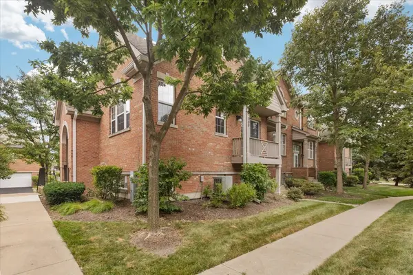 7509 Frontage RD, Skokie, IL 60077