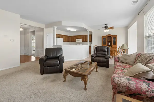 11620 Windsor DR, Huntley, IL 60142