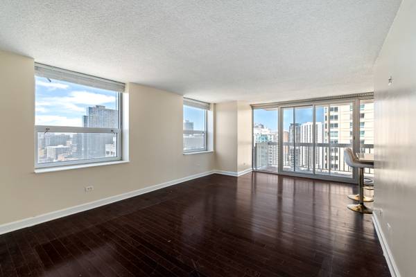 545 N Dearborn ST #2301, Chicago, IL 60654