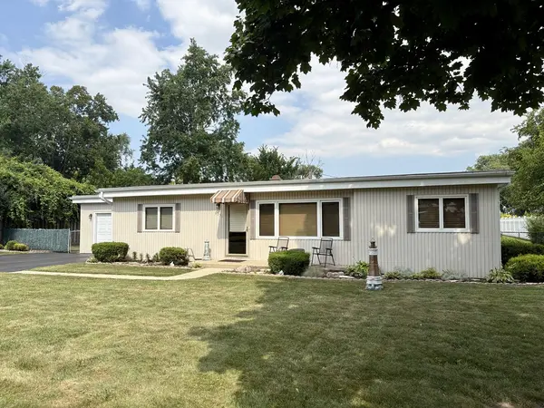 6251 Blackstone AVE, La Grange Highlands, IL 60525