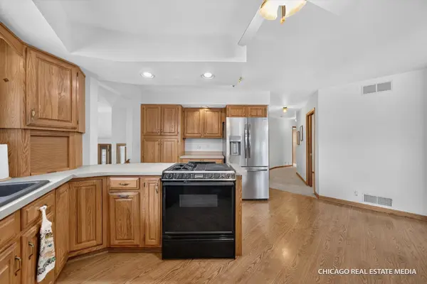 14214 Perkins RD, Woodstock, IL 60098