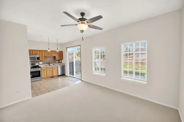 1402 Fabiola CT, Minooka, IL 60447