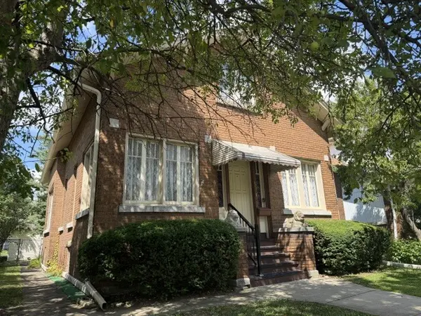 521 Wilcox ST, Joliet, IL 60435
