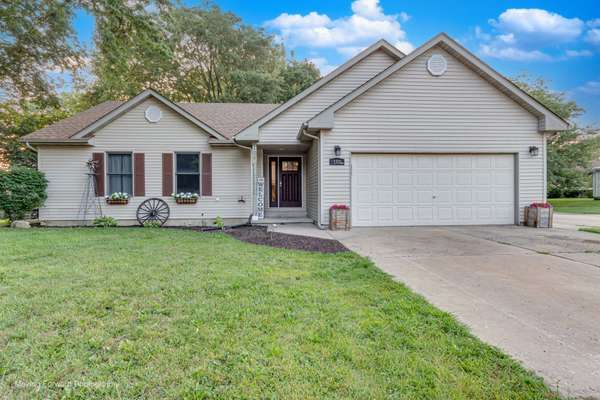 108 S Union ST, Newark, IL 60541