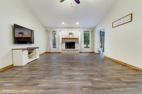 108 S Union ST, Newark, IL 60541