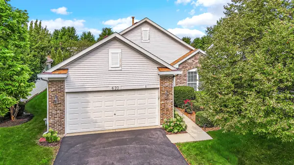 670 S Wellston LN, Romeoville, IL 60446
