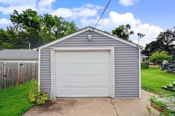 1132 53RD ST, Moline, IL 61265