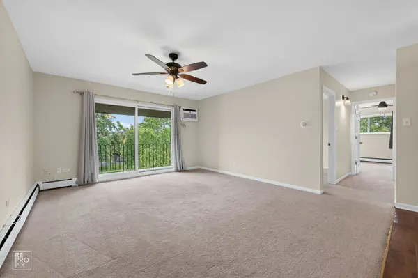 7305 Tiffany DR #3A, Orland Park, IL 60462